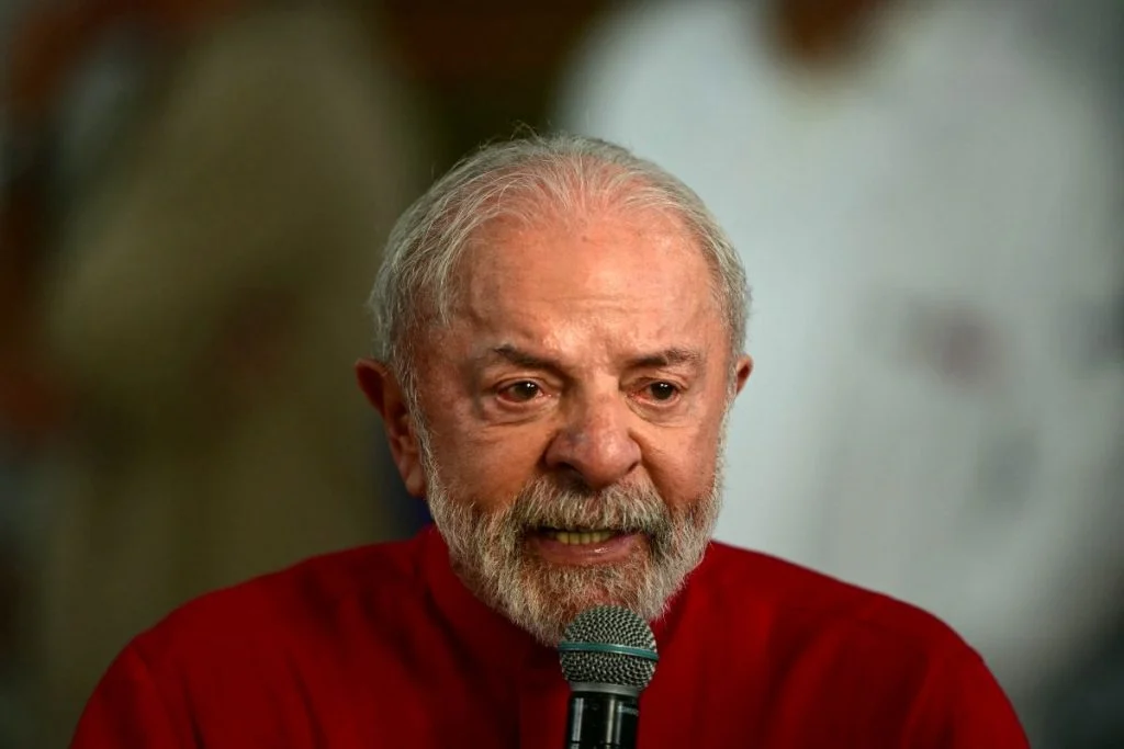 Petrobras é uma das mais rentáveis, rebate Lula sobre críticas