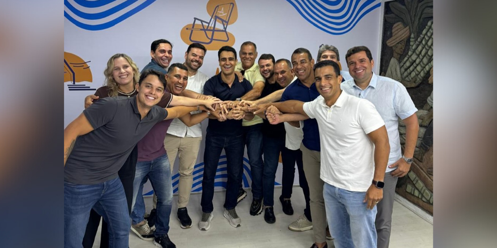 Vereadores de Maceió reforçam apoio a JHC em qualquer candidatura