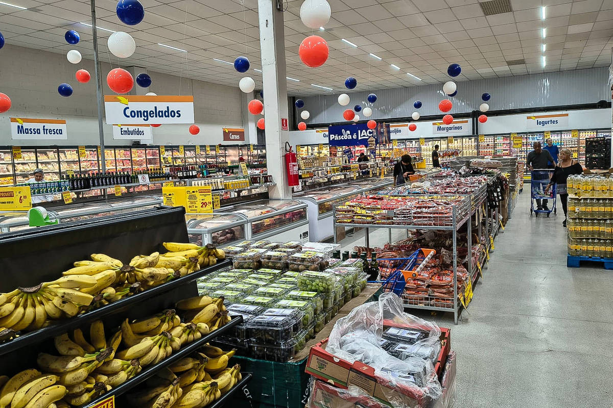 Inflação dos Alimentos: Agência Bori Capacita Jornalistas para Análise Estrutural de Crise Nacional