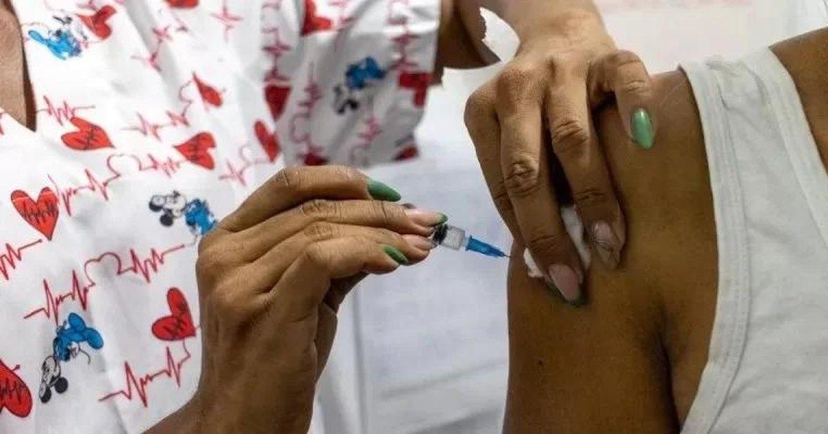 Cabo Frio Impulsiona Saúde Pública com Mega Campanha de Vacinação, Aplicando Quase 5 Mil Doses em Dia D Contra a Gripe