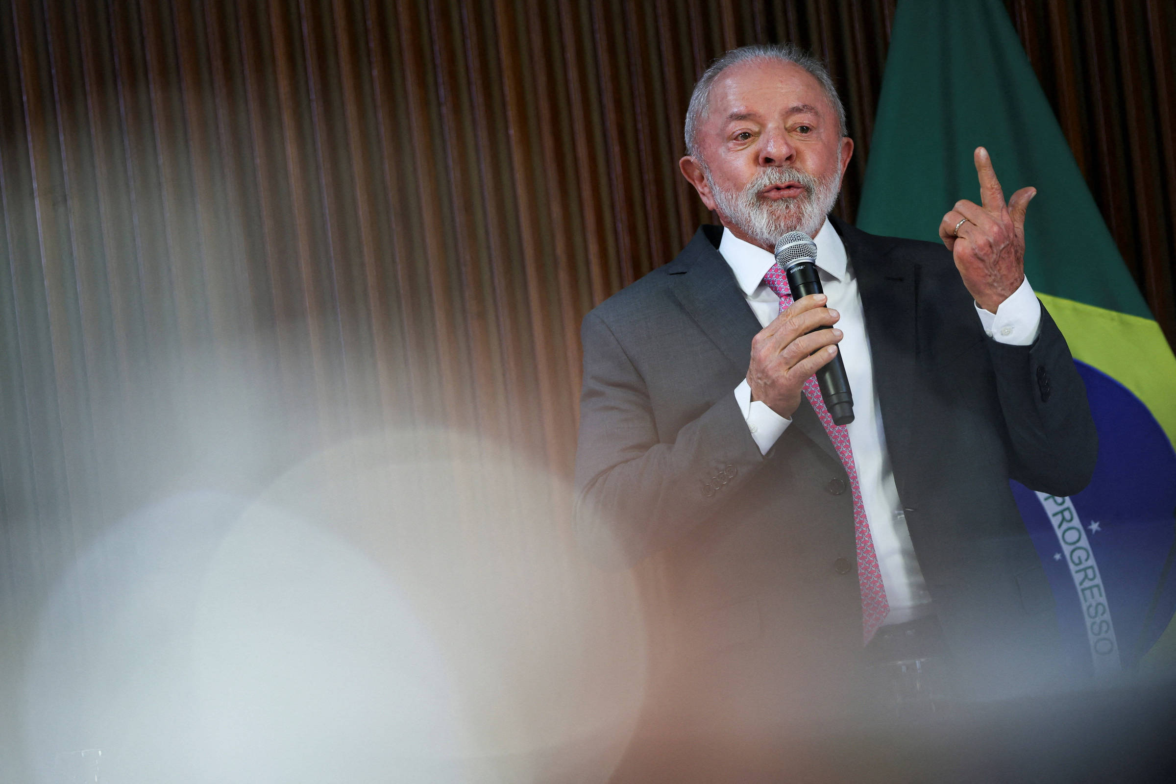 Nova Era para a Paternidade: Brasil Sanciona Ampliação da Licença, Prometendo Transformação Social