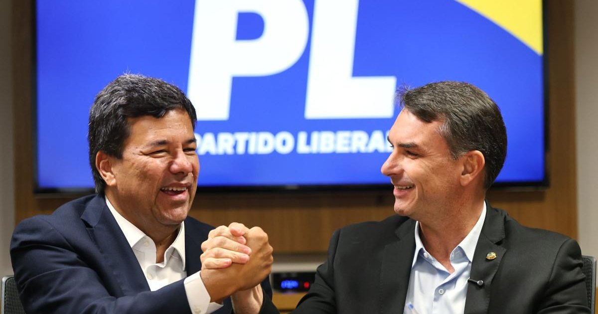 Reconfiguração Partidária: Mendonça Filho Migra para o PL e Fortalece Oposição a Lula