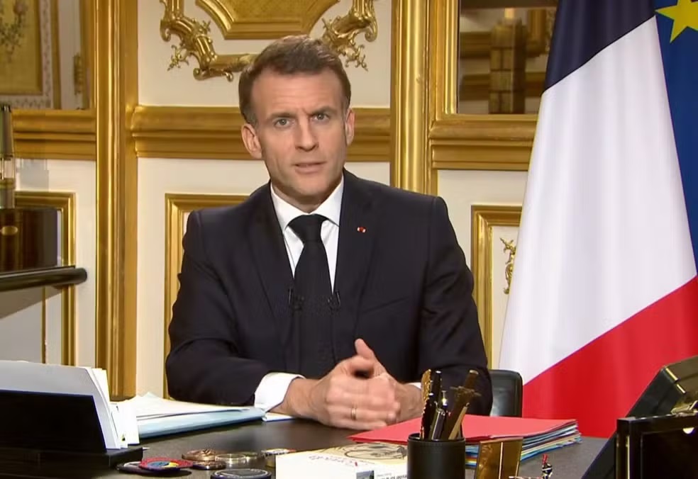 Diplomacia em Crise: Macron Repudia Ataques Pessoais de Trump em Meio à Escalada no Oriente Médio