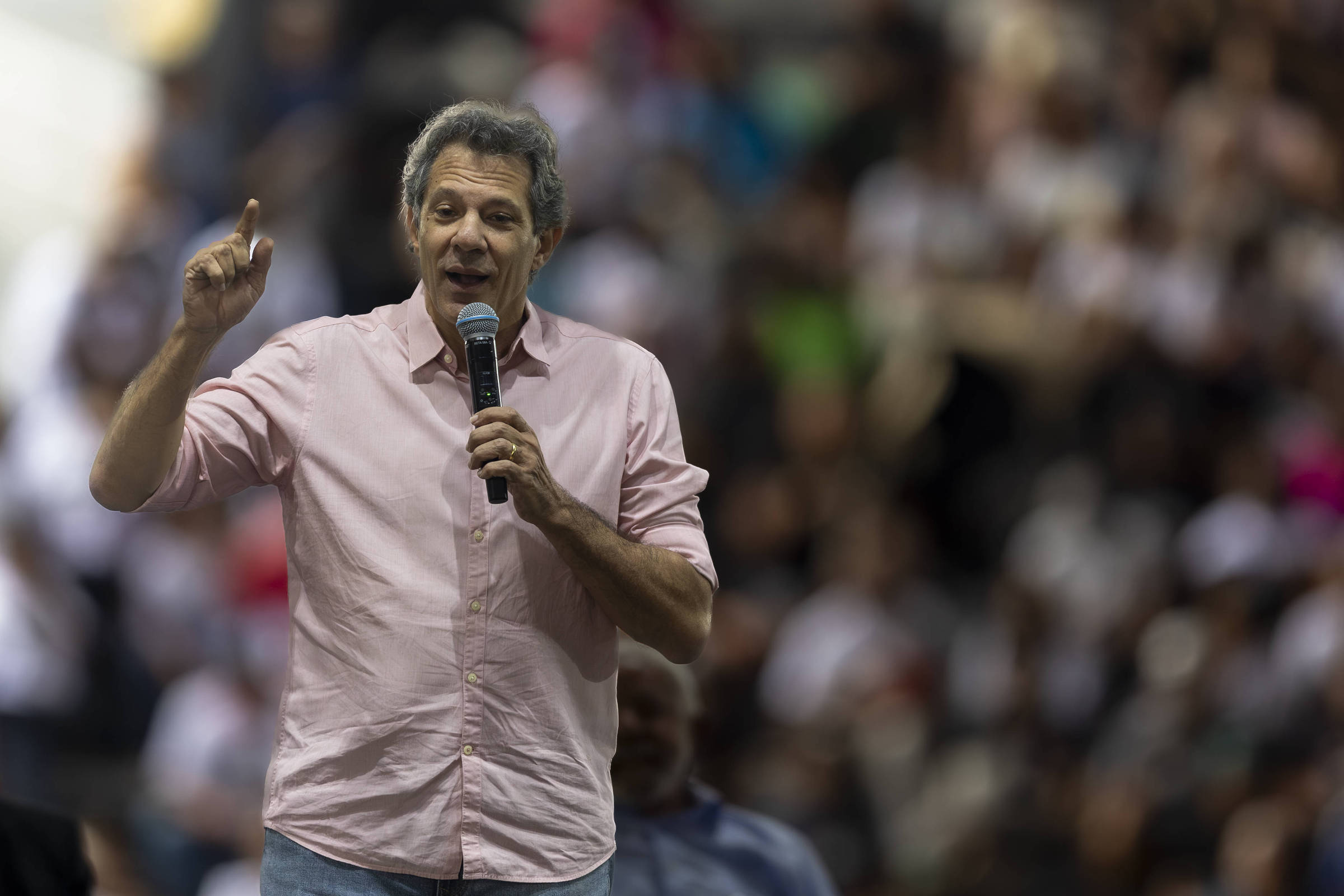 PT Destaca Investimentos Federais em Obras Cruciais de São Paulo em Nova Campanha Televisiva