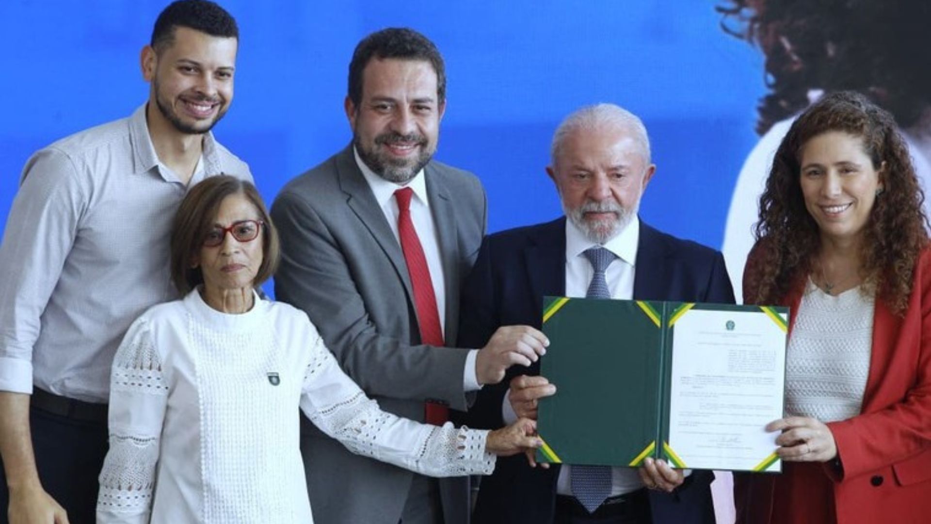 Governo Federal Promove Ampla Reestruturação de Direitos para Terceirizados em Contratos Públicos